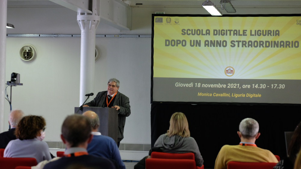 Scuola Digitale Liguria dopo un anno straordinario - Alessandro Clavarino durante l'evento di Progetto