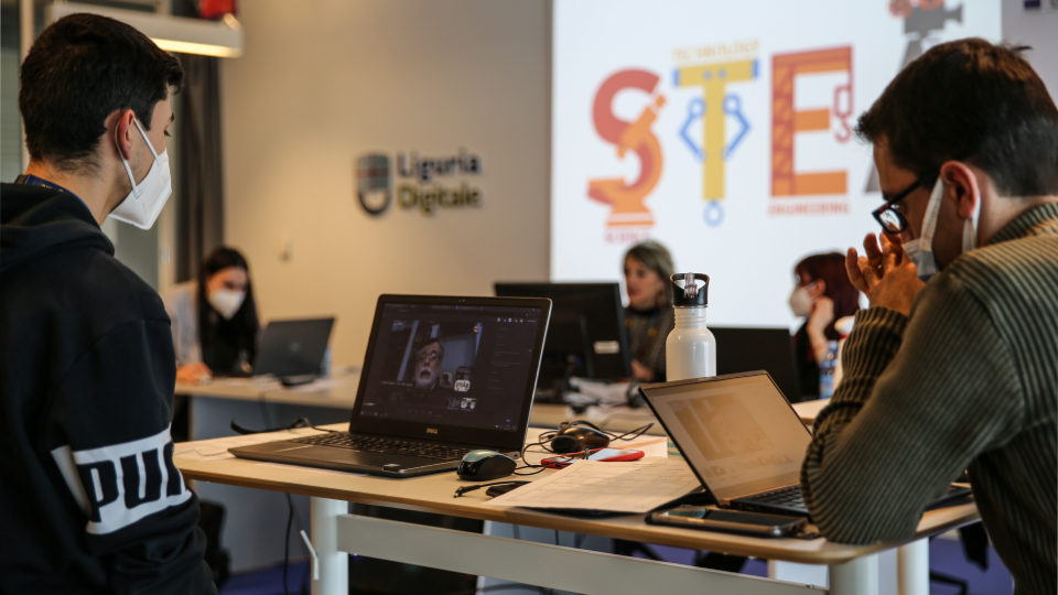 STEAM-UP, le STEAM per le ragazze - Il Digital Team di Scuola Digitale Liguria