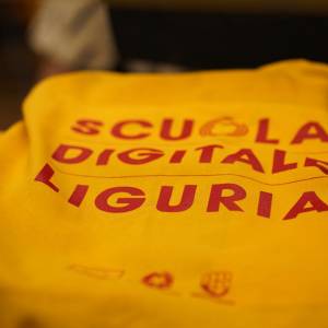 photo_5787292625919917430_y_original