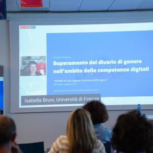 photo_5787292625919917449_y_original