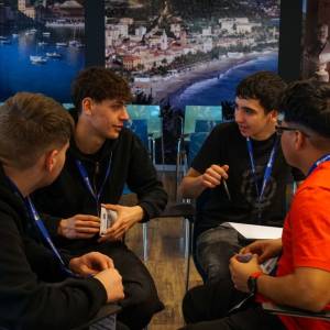 photo_5828180766121201251_y_original